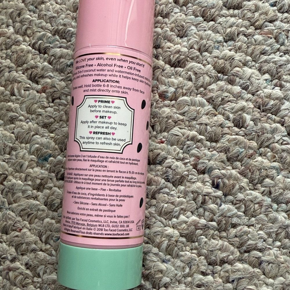 NEW TOO FACED Watermelon Hangover RX 3 in 1 Priming Setting Spray- 120ml - Picture 3 of 4